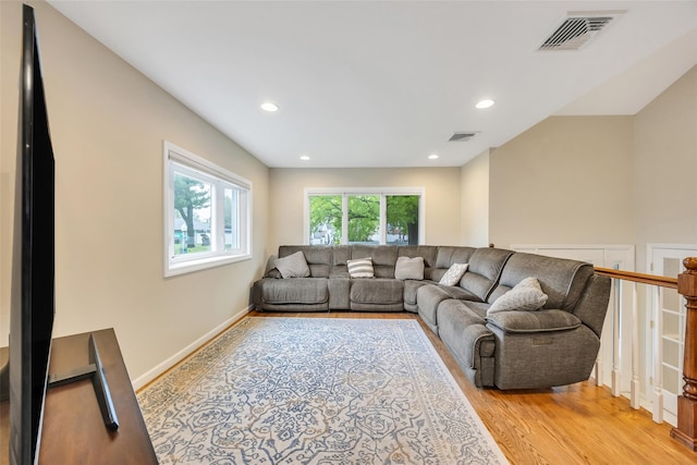 11 Rensselaer Dr, Commack, NY 11725