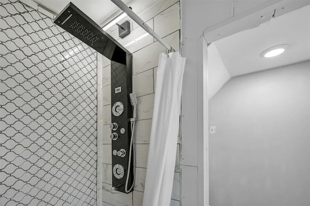 541 Broadway, Monticello, NY 12701 - bathroom view