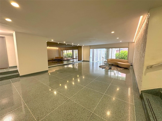 54-40 Little Neck Pkwy Unit 2K, Little Neck, NY 11362 - photo 4