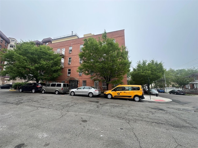 7177 159th St Unit 205, Flushing, NY 11365 - view of building exterior