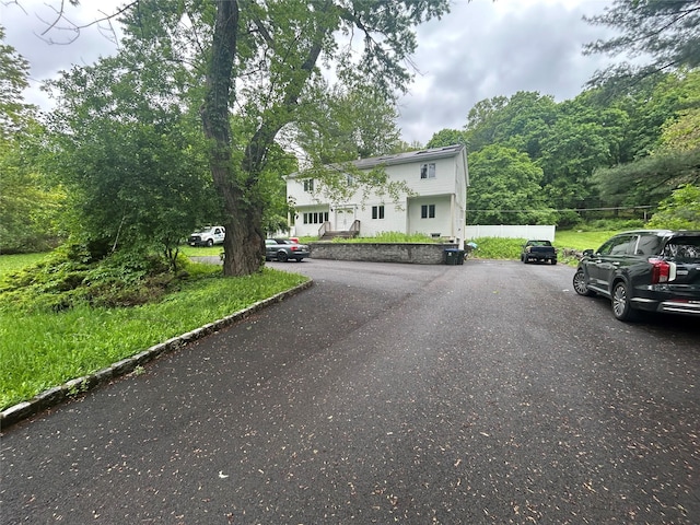 1433 Rte 208, Washingtonville, NY 10992 - view of front facade featuring fence