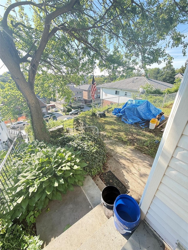 37 New Ave, Yonkers, NY 10704 - view of yard with fence