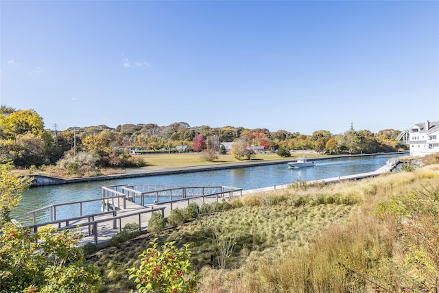 67 Old Boathouse Ln N, Hampton Bays, NY 11946 - water view