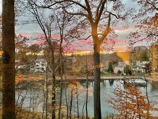 7 Southminster Dr, White Plains, NY 10604 - water view