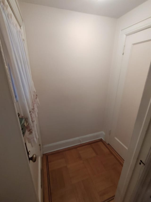 detailed view of baseboards