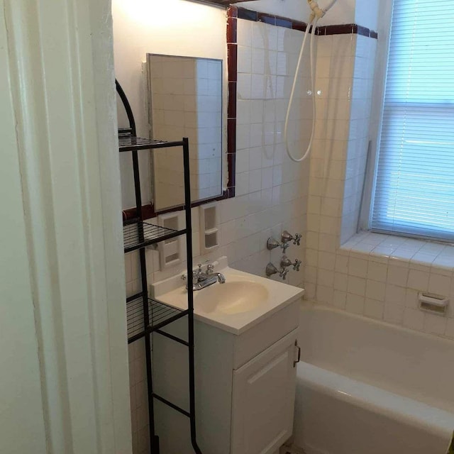 65-36 Wetherole St Unit 306, Rego Park, NY 11374 - photo 7