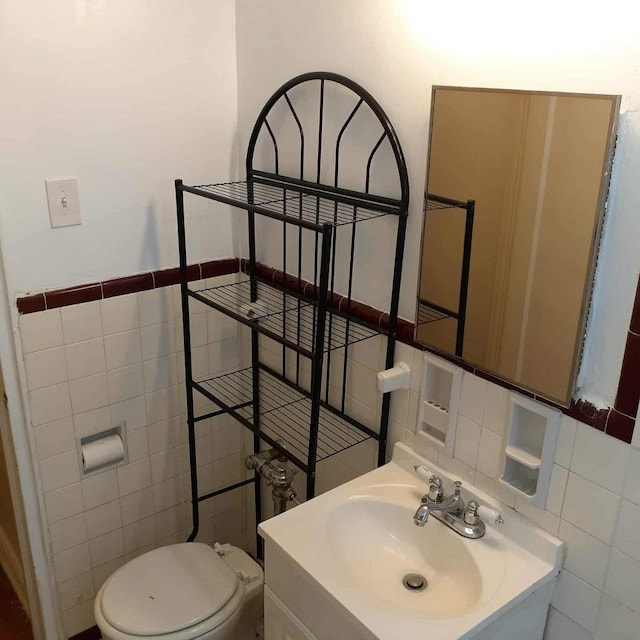 65-36 Wetherole St Unit 306, Rego Park, NY 11374 - photo 8