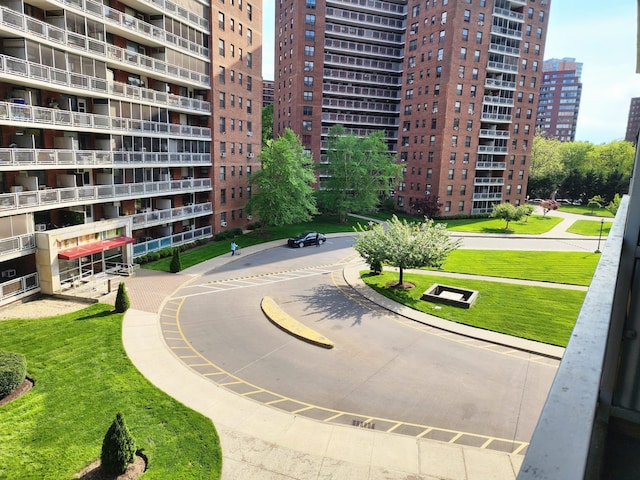 61-35 98th St Unit 4J, Rego Park, NY 11374 - view of home's community with a view of city