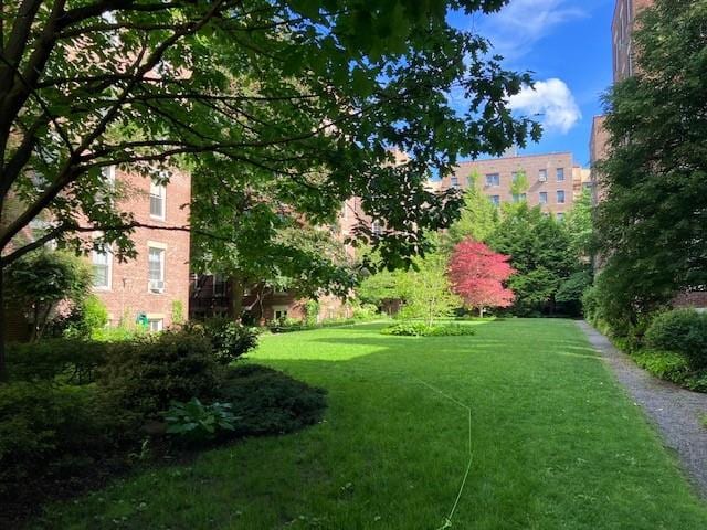 35-31 78th St Unit 3, Jackson Heights, NY 11372 - view of grassy yard