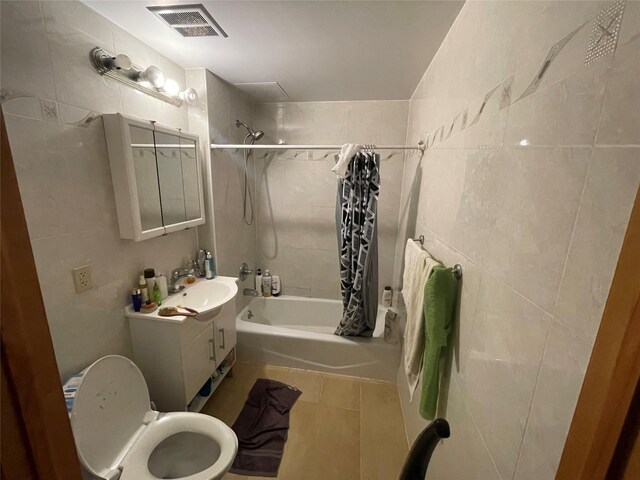 63-14 Queens Blvd Unit 6B, Woodside, NY 11377 - photo 3