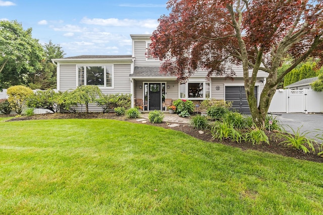 8 Arlene St, Farmingville, NY 11738 - photo 1