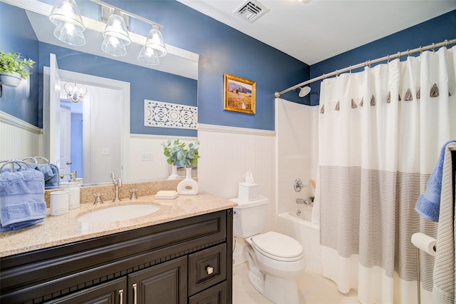 444 Haviland Hollow Rd, Patterson, NY 12563 - bathroom featuring wainscoting, shower / bath combination with curtain, vanity, and toilet