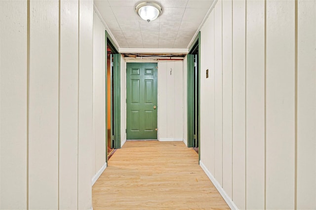 21 James Rd, Monroe, NY 10950 - corridor featuring light wood-style flooring and baseboards