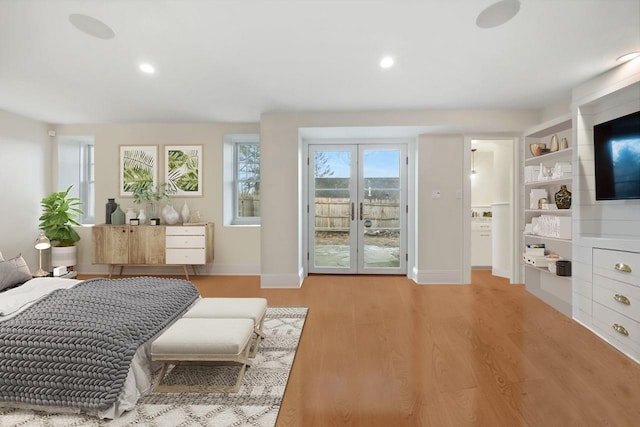 5 Donald Dr, Hastings-On-Hudson, NY 10706 - living area featuring baseboards, light wood-style flooring, recessed lighting, and built in features