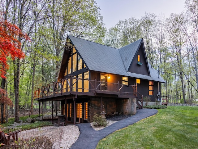 61 Reinhardt Rd, Middletown, NY 10940 - back of house with a lawn, a deck, and roof with shingles