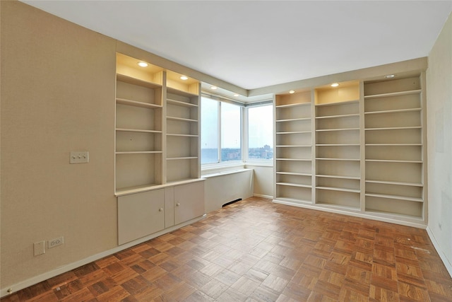 3333 Henry Hudson Pkwy # 23Ef, Bronx, NY 10463 - unfurnished room featuring recessed lighting and built in features