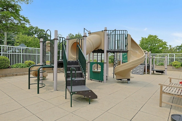 3333 Henry Hudson Pkwy # 23Ef, Bronx, NY 10463 - view of community play area