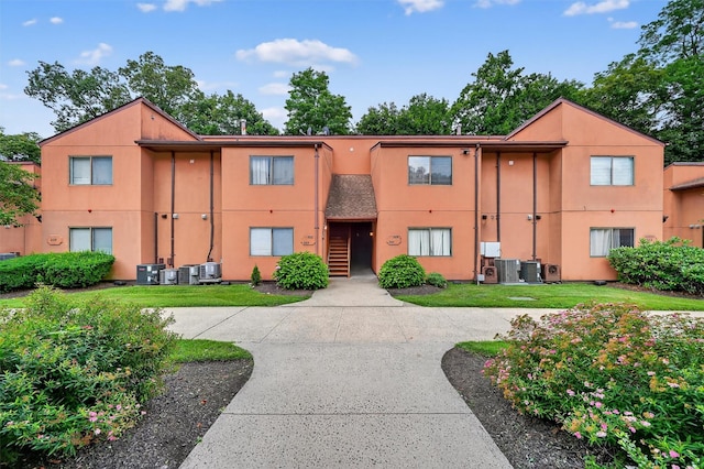 204 Town Hill Rd, Nanuet, NY 10954 - photo 1