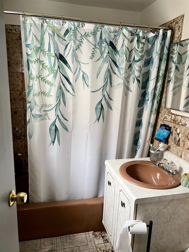 60-85 55th St, Maspeth, NY 11378 - full bath featuring vanity and shower / tub combo with curtain