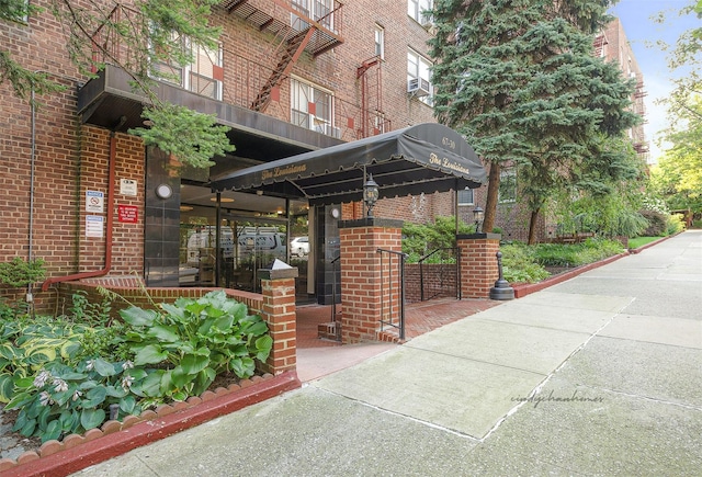67-30 Clyde St Unit 6W, Forest Hills, NY 11375 - view of property's community
