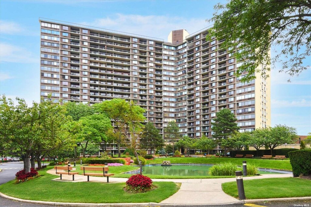 2 Bay Club Dr Unit 3Z3, Bayside, NY 11360 - photo 1