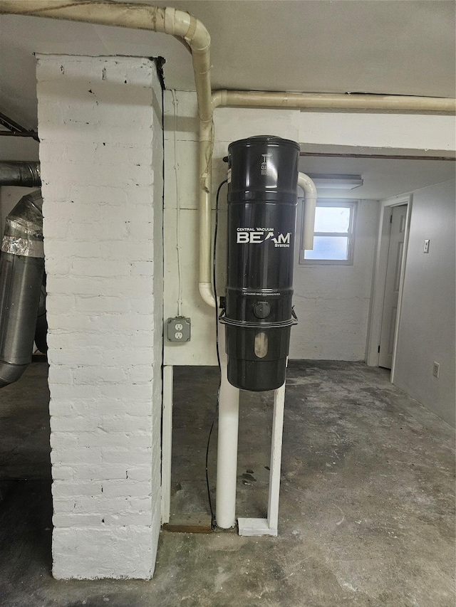 view of utility room