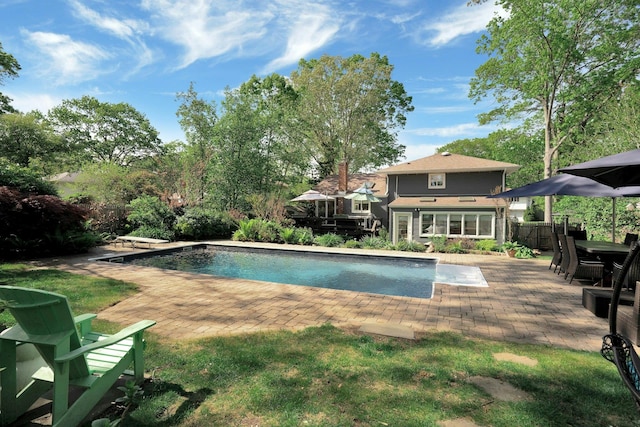 24 Harvard Ln, Commack, NY 11725 - swimming pool featuring a patio and a diving board