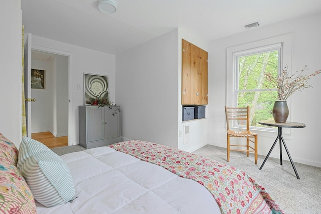 2 Amber Ridge Rd, Chestnut Ridge, NY 10977 - carpeted bedroom featuring baseboards