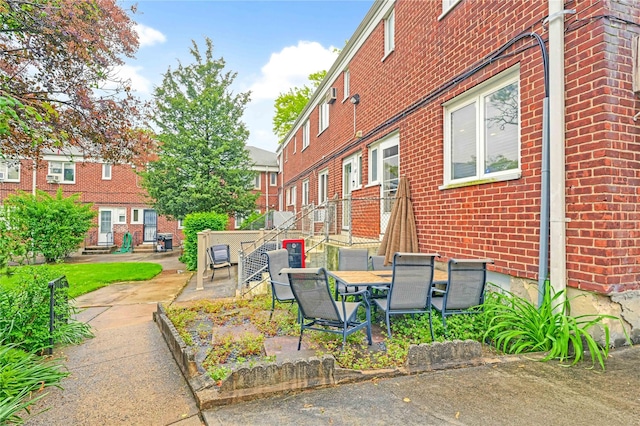 13-10 212th St Unit 118, Bayside, NY 11360 - view of patio / terrace