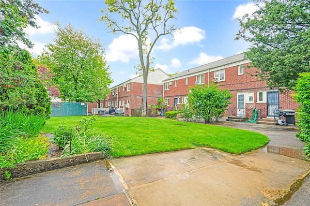 13-10 212th St Unit 118, Bayside, NY 11360 - view of yard