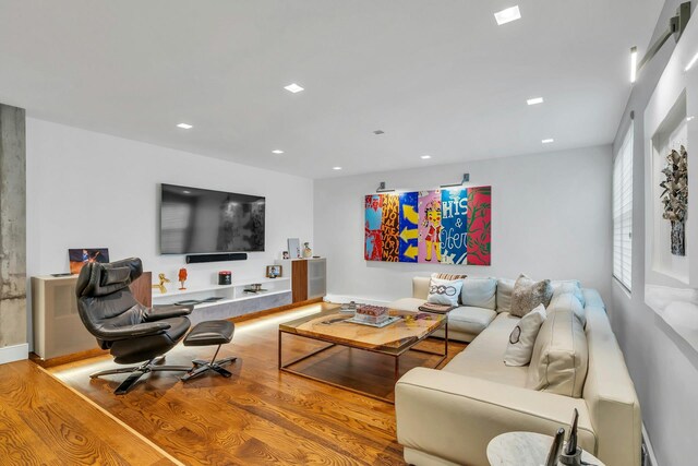 14 Nightingale Ct, Manhasset, NY 11030 - photo 24