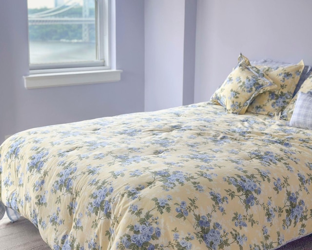 160 Cabrini Blvd Unit 62, New York Manhattan, NY 10033 - view of carpeted bedroom