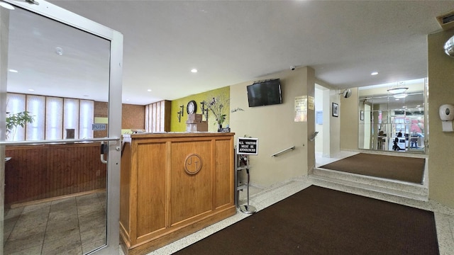 160-10 89th Ave Unit 9A, Jamaica, NY 11432 - reception with recessed lighting