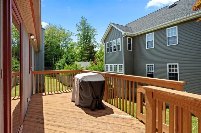 190 1st St, Buchanan, NY 10511 - view of wooden deck