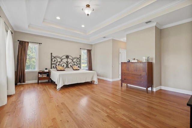 8 Tanyas Ct, Monroe, NY 10950 - bedroom featuring light wood-style floors, crown molding, baseboards, recessed lighting, and a raised ceiling