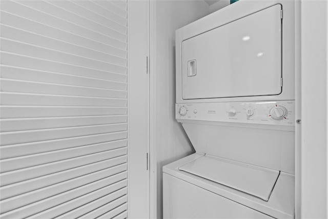 175 Huguenot St Unit 1808, New Rochelle, NY 10801 - washroom featuring stacked washer and clothes dryer