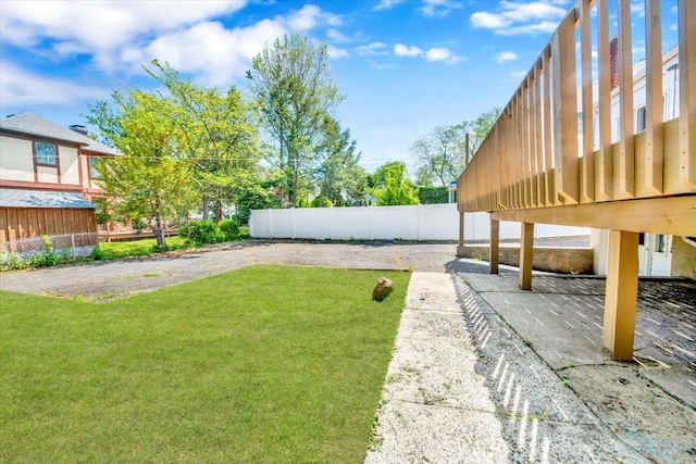 105 Colgate Ave, Yonkers, NY 10703 - view of yard featuring a patio