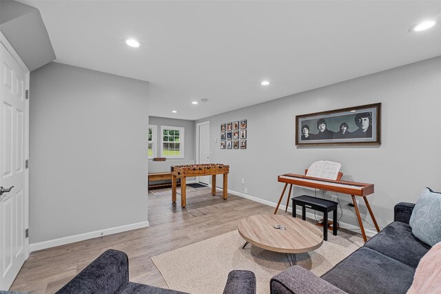 112 Edgehill Dr, Wappingers Falls, NY 12590 - living room featuring wood finished floors, recessed lighting, and baseboards