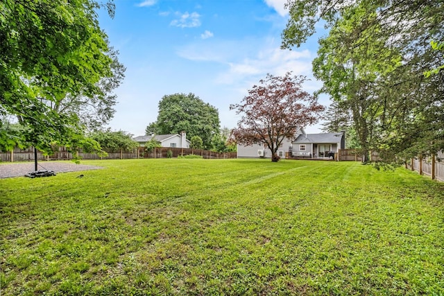 112 Edgehill Dr, Wappingers Falls, NY 12590 - view of yard