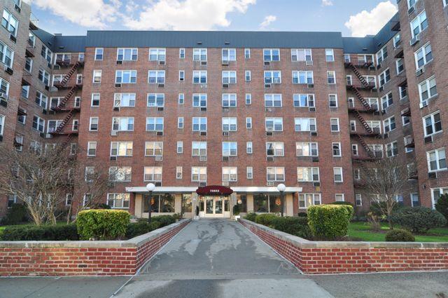 2 Sadore Ln Unit 5U, Yonkers, NY 10710 - view of apartment building / complex