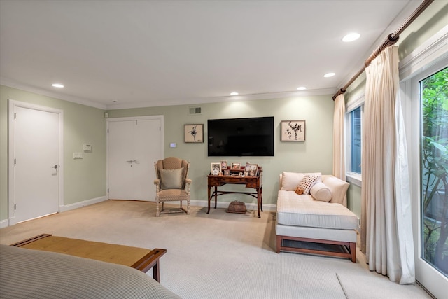 1314 Everit Pl, Hewlett Harbor, NY 11557 - living area with light carpet, recessed lighting, baseboards, and ornamental molding