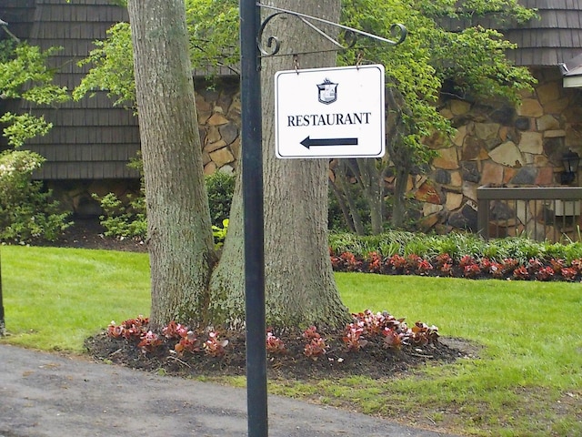 808 Woodland Ct, Coram, NY 11727 - exterior view