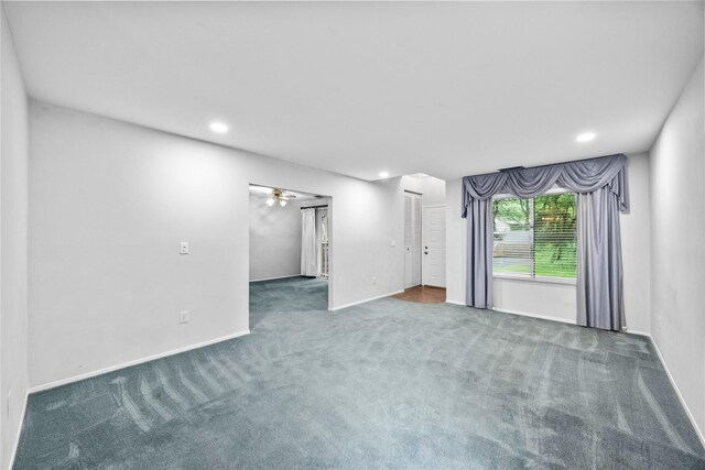 808 Woodland Ct, Coram, NY 11727 - photo 7