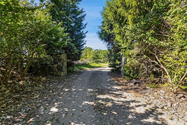 371-383 Pea Pond Rd, Katonah, NY 10536