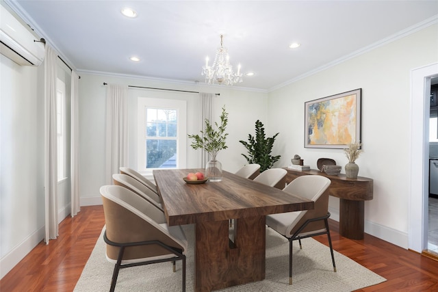 dining room with a wall unit AC, crown molding, a chandelier, wood finished floors, and baseboards