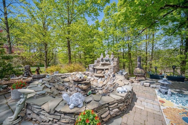 559 Noxon Rd, Poughkeepsie, NY 12603 - view of patio