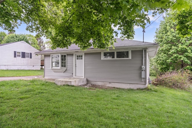 13 Barnett Rd E, Monroe, NY 10950 - view of front of property featuring a front yard