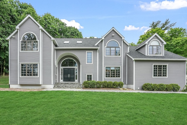 92 Random Farms Dr, Chappaqua, NY 10514 - traditional-style home featuring a front lawn and roof with shingles