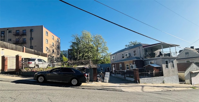 view of front of property with a residential view