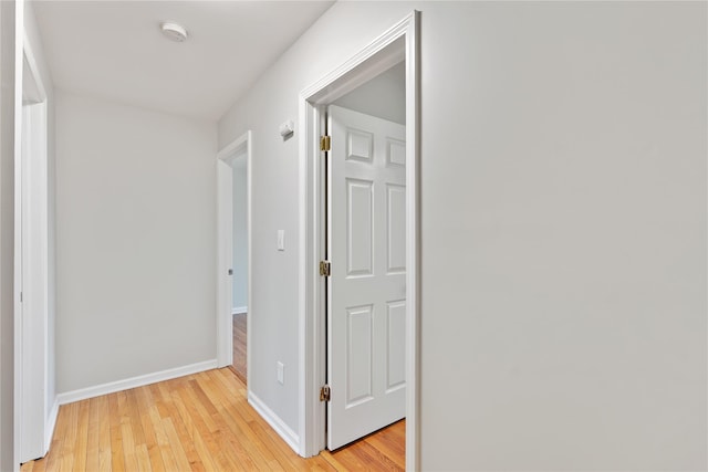 1 Alicia Ln, Warwick, NY 10990 - hallway featuring light wood-type flooring and baseboards